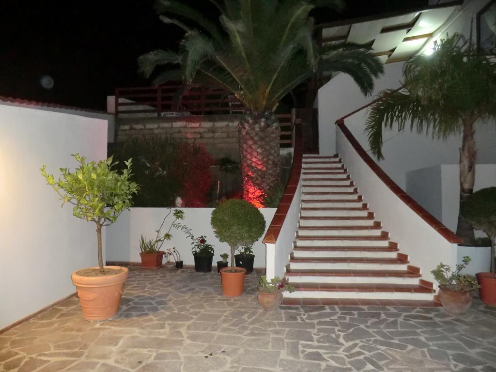 Bed & Breakfast Mediterraneo Mare E Sole Marina di Palma