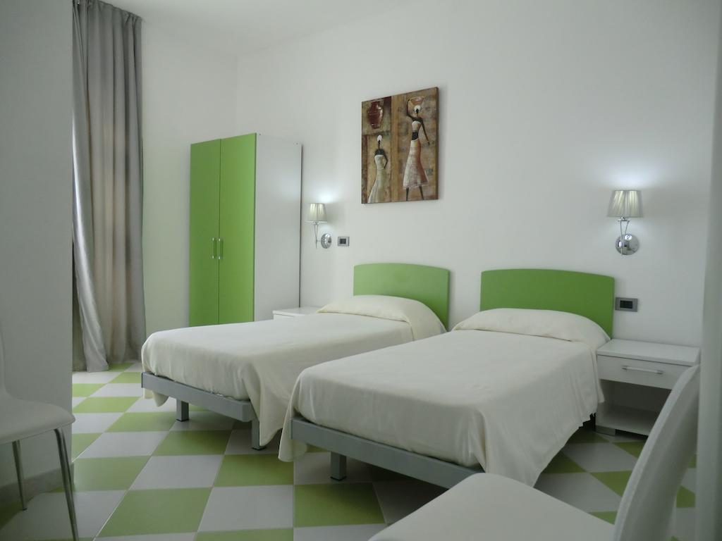 Bed & Breakfast Mediterraneo Mare E Sole Marina di Palma