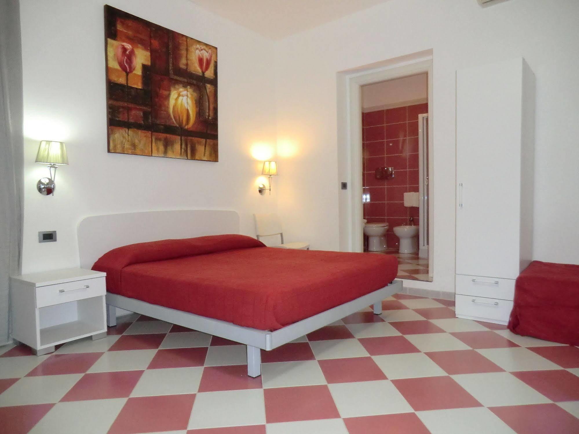 Bed & Breakfast Mediterraneo Mare E Sole 3*